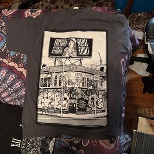 Famous Stars and Straps